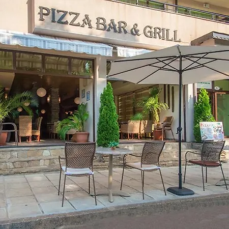 Konukevi екстаси 3*